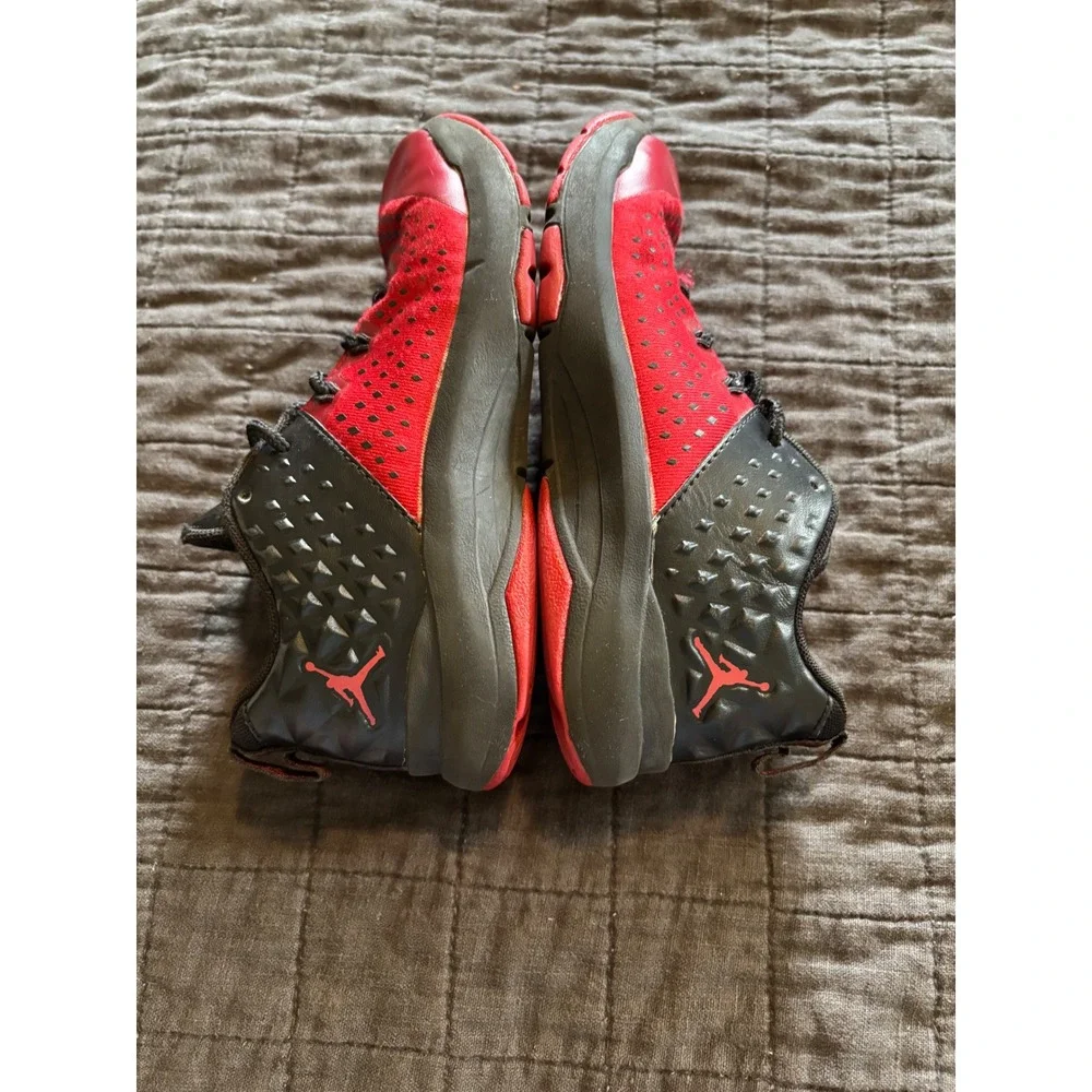 Jordan Extra Fly‎ Shoes 13C Gym Red